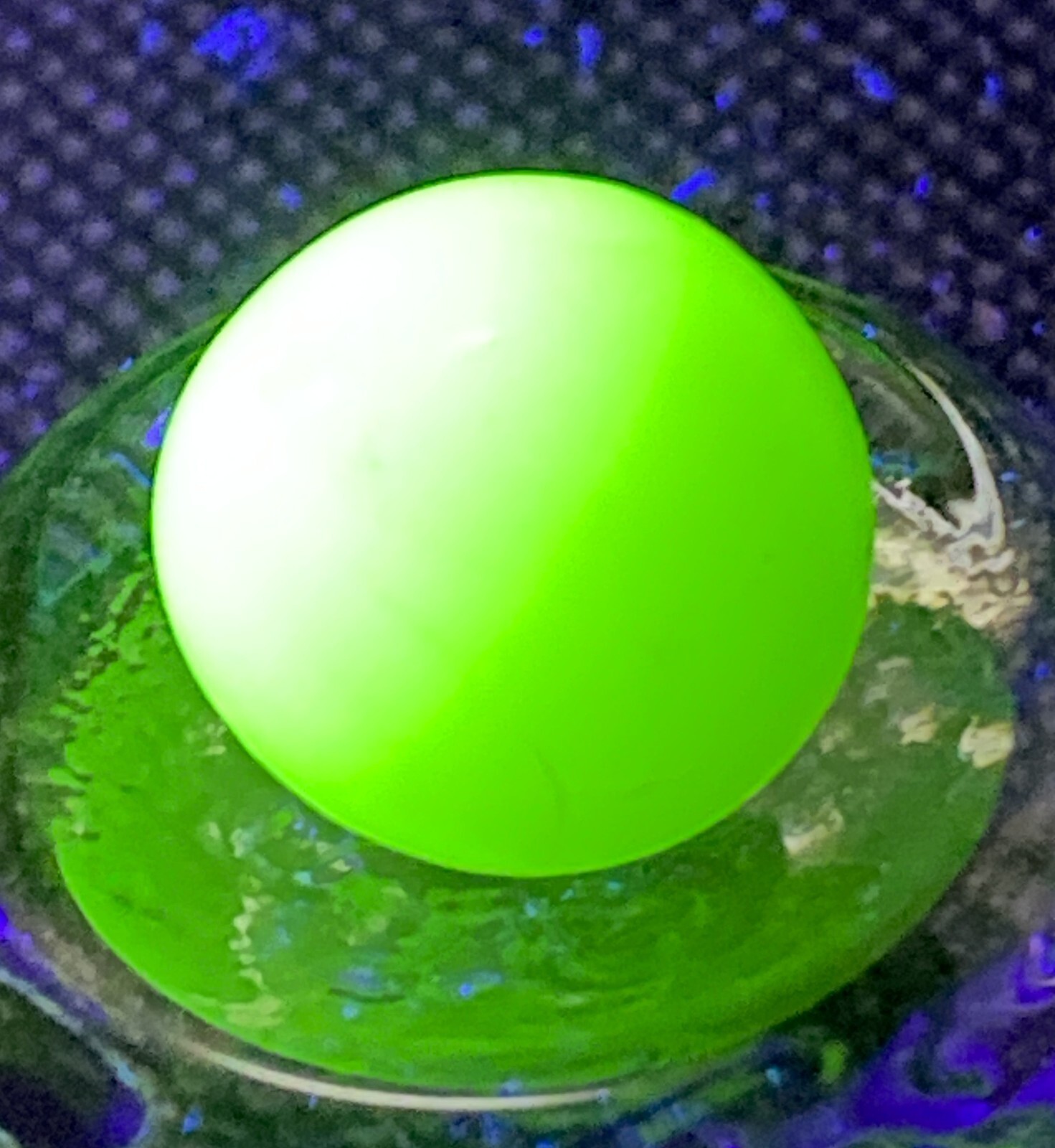 SUPER RARE CHISTENSEN OR AKRO MOON URANIUM GLOW UV MIB .57″ M633