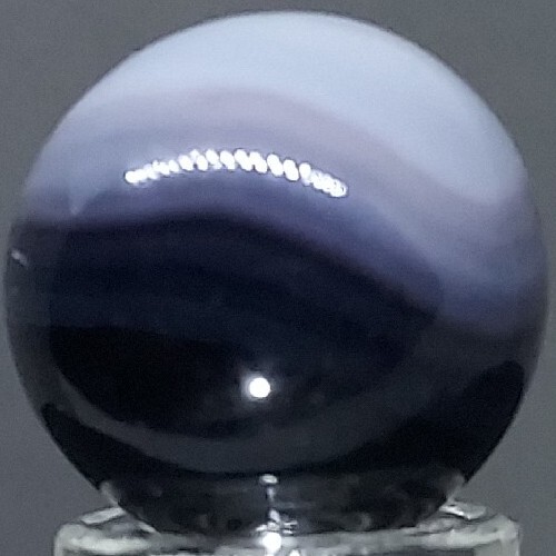 Vintage Vitro “Conqueror” Marble 9/16 Inch Size Mint Condition