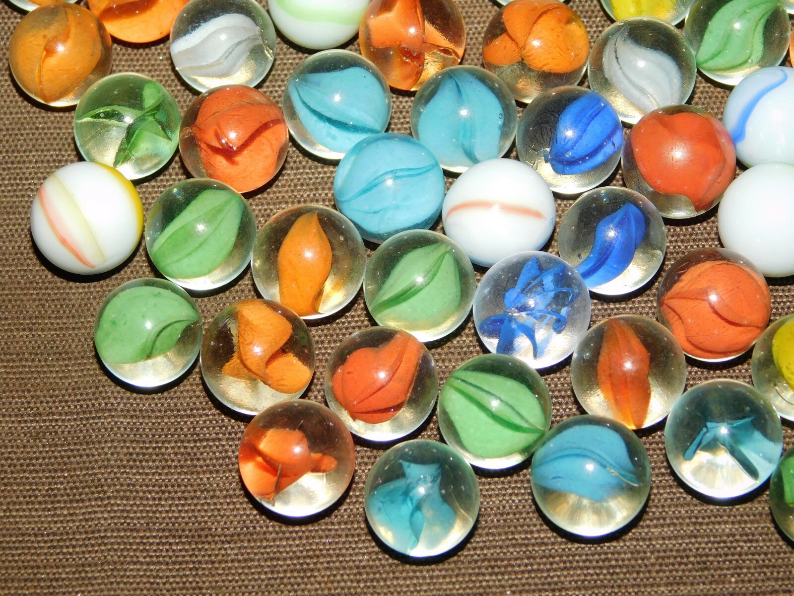 VINTAGE TOY 99 OLD MARBLES LOT