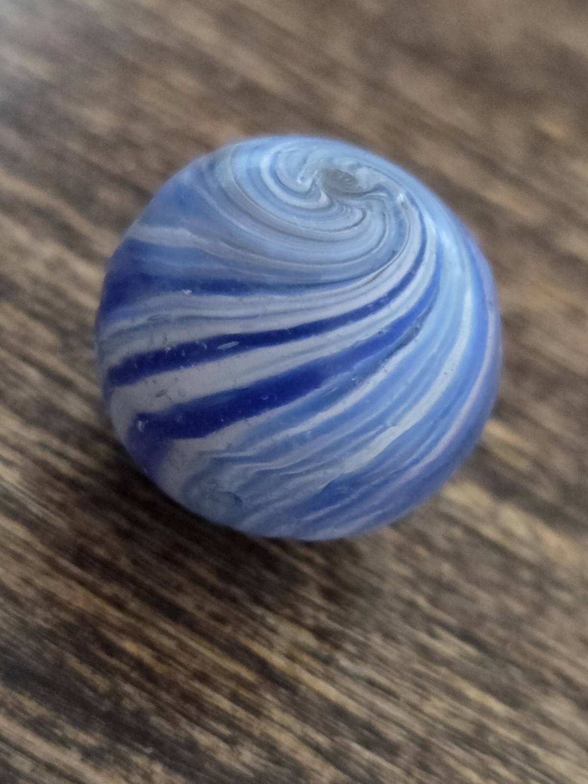 Vintage Handmade .82″ German Blue Onionskin Marble White Aysmmetric Pink Streak