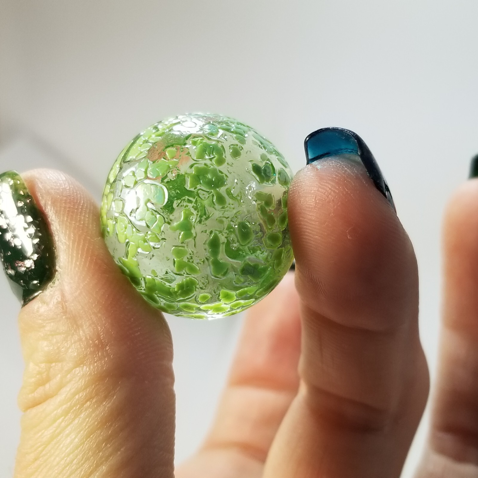 Vintage Akro Agate Shooter Confetti Green Speckles 1″ Glass Marble