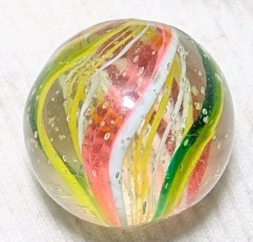 13/16″ Bi-Coloured Quad Divided Latticino Ribbon Core German Handmade Marbles MM