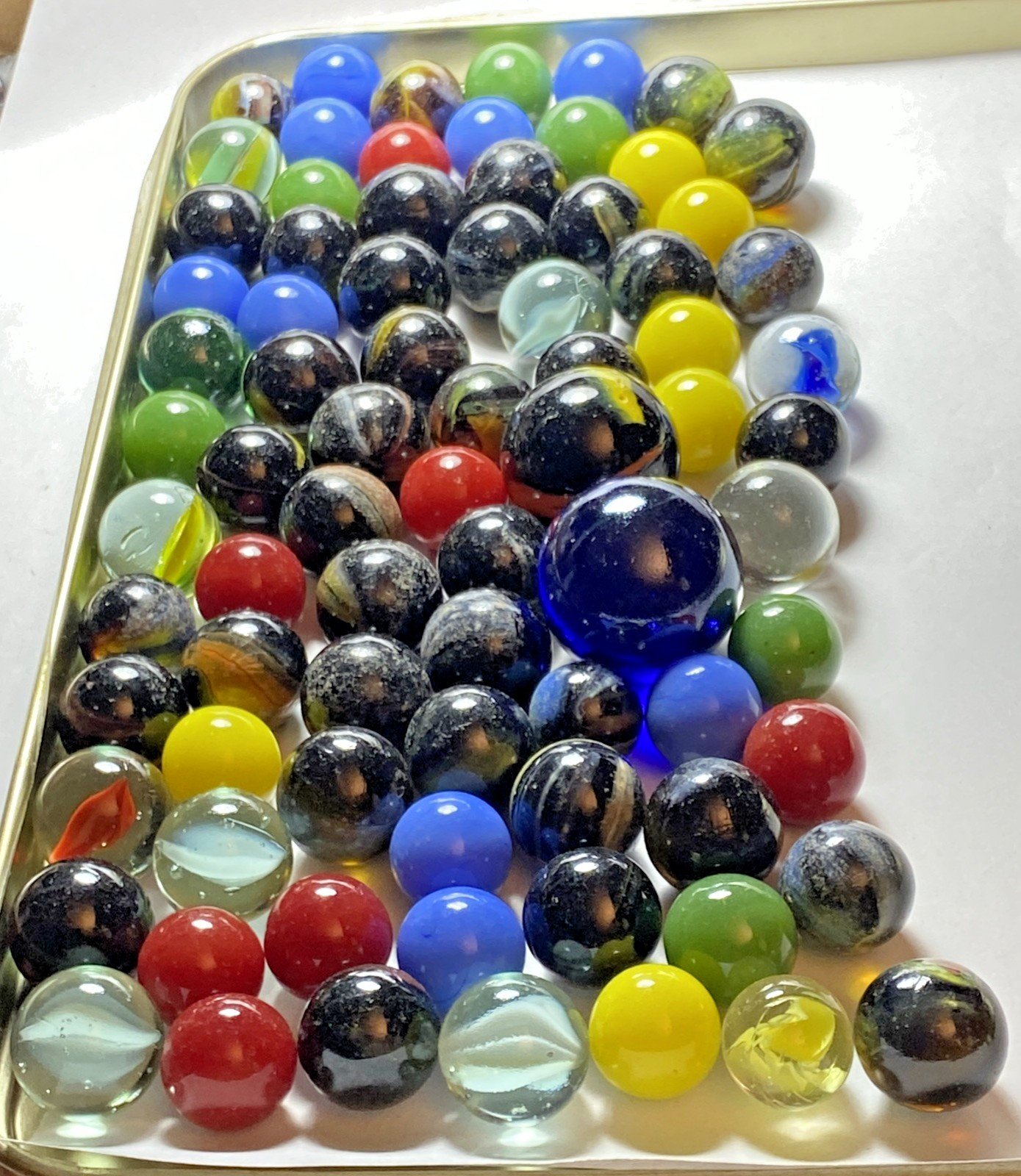 79 Assorted Vintage Random Glass Marbles Swirl Patterns 1 radioactive! WYSIWYG