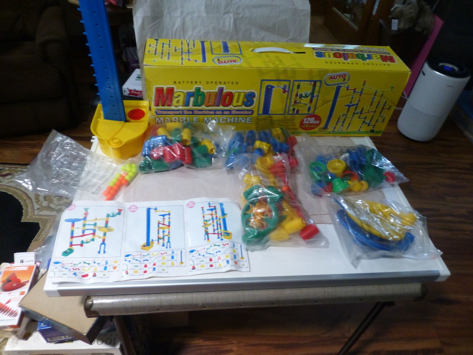 Vintage Marbulous Auto Run Marble Machine 120 Pieces/20 Marbles Complete