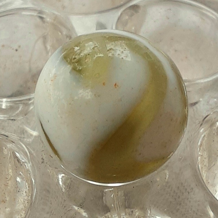 5/8″ CAC Snooty Marble In Beautiful NM Condition Check Photos 📷.