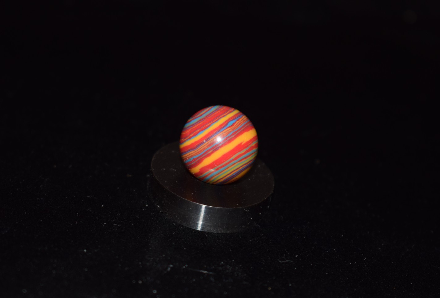 Clay🎯 Bullseye💪Superman🔴🔵🟡Colors Toy Collectors Marble size” 5/8″=.625″Mint