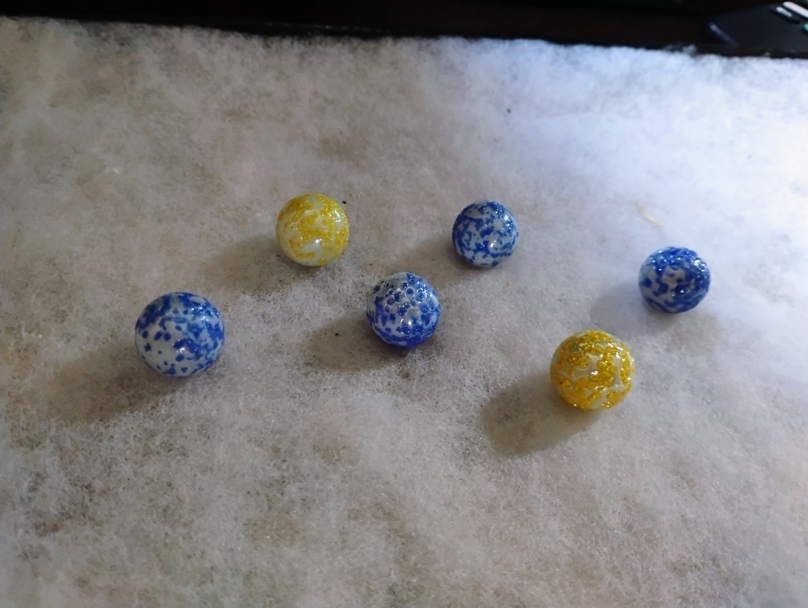 Confetti Speckled Stardust Marbles Set of Six Yellow and Blue 6.1 – 6.2