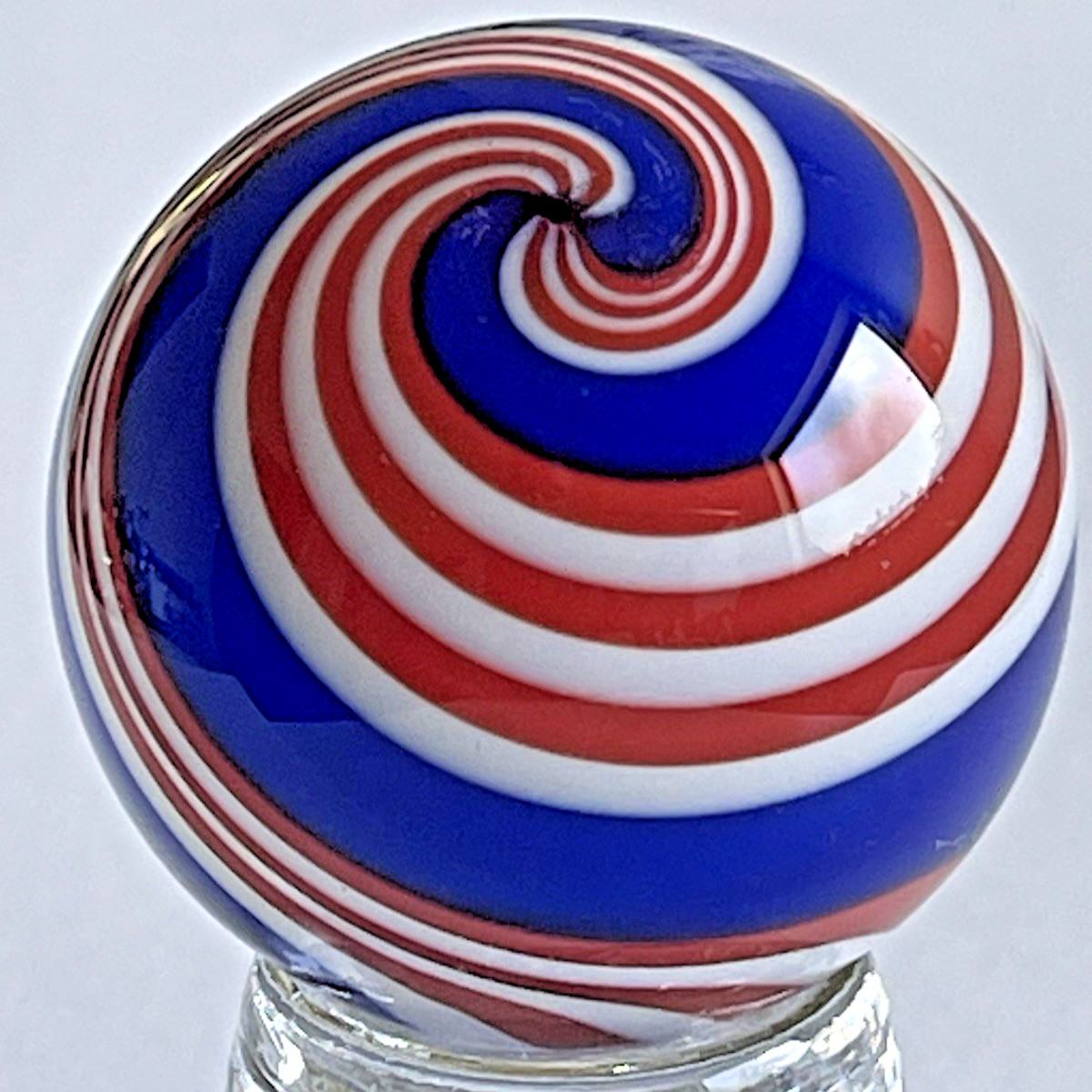 04 STEVE DAVIS SIGNED MARBLE HANDMADE GLASS ART RED WHITE & BLUE PATRIOTIC SWIRL