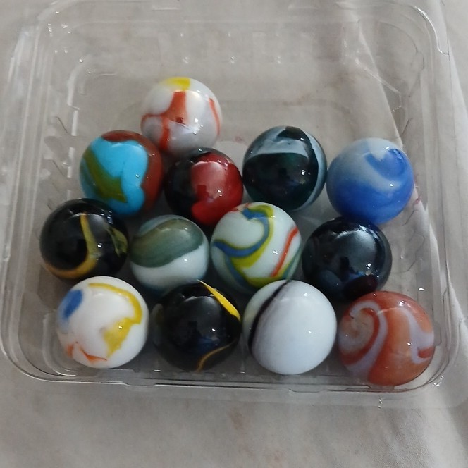 Swirl Machine Made? Toy Marbles Set of 13 Colorful Glass Ages 8-11 12-16 17 & Up