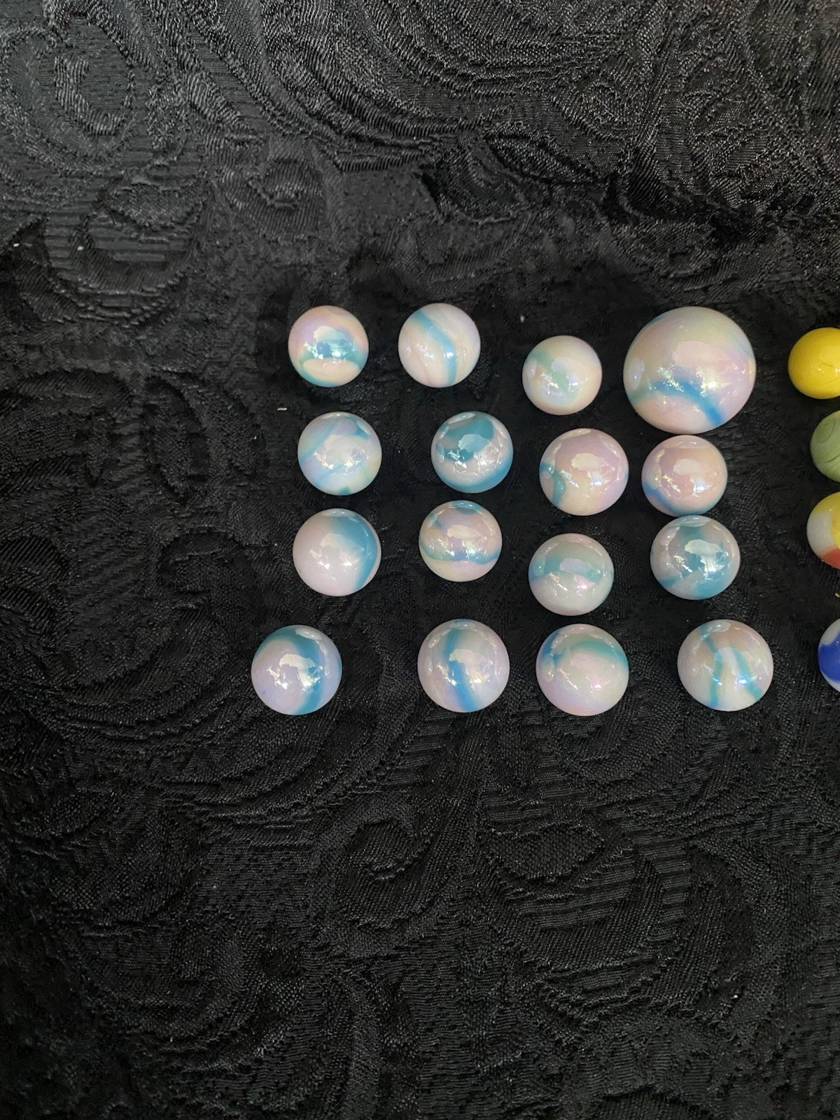 Original Jellyfish Glass Mega Marbles Vacor Pk 16 Pale Pink w Blue