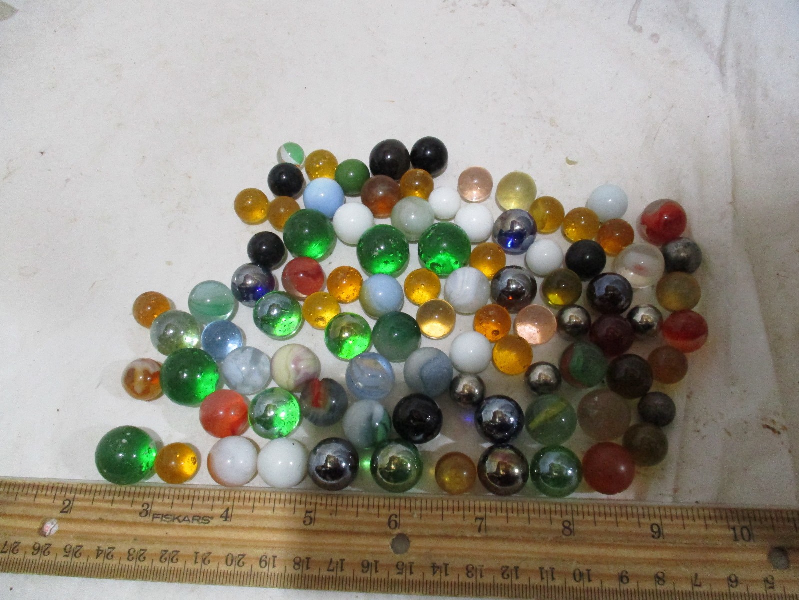 Lot of 75+ Vtg Glass Marbles Confetti White Green Blue Assortment