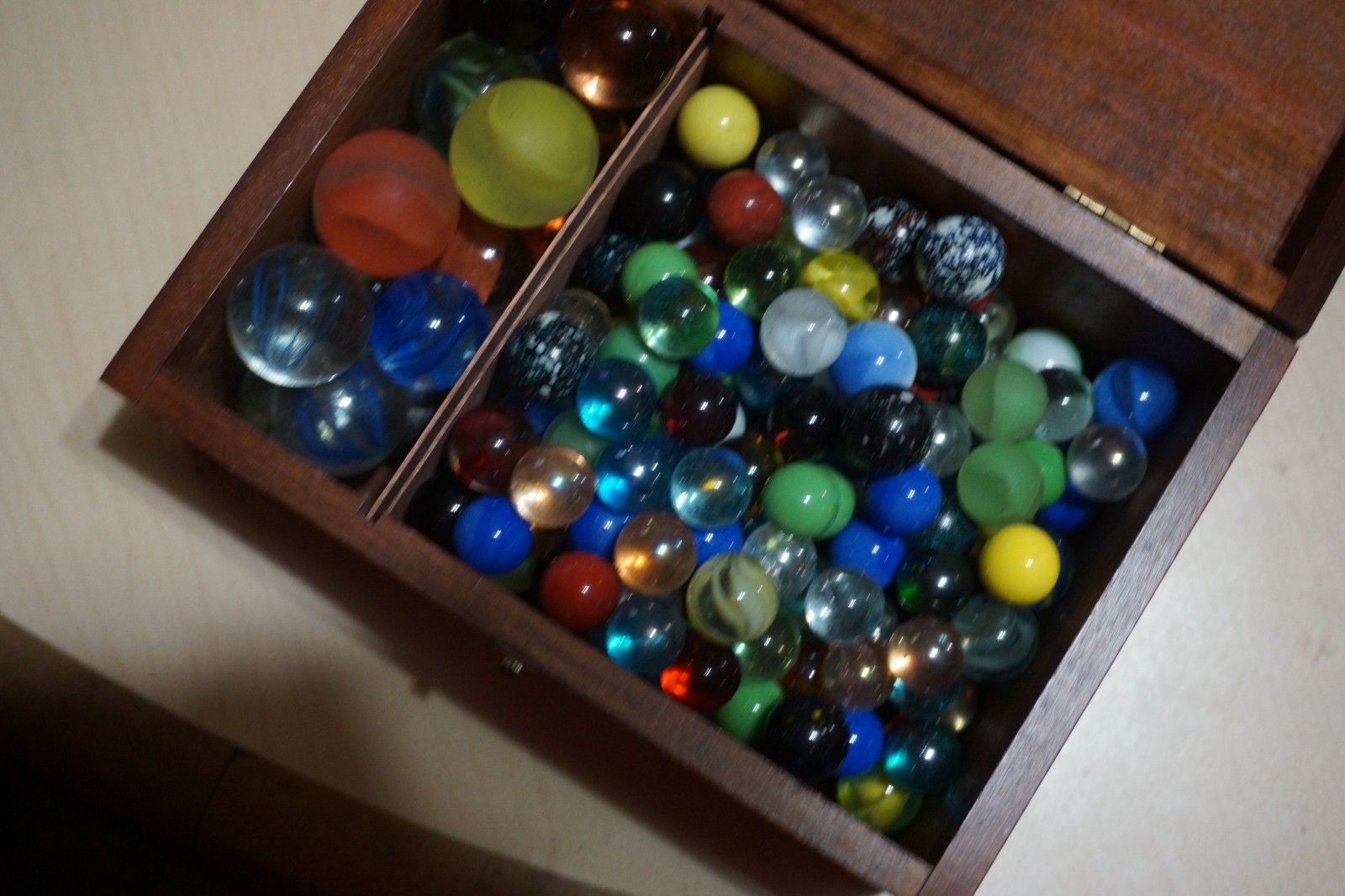 Vintage Marbles in wood box!!!