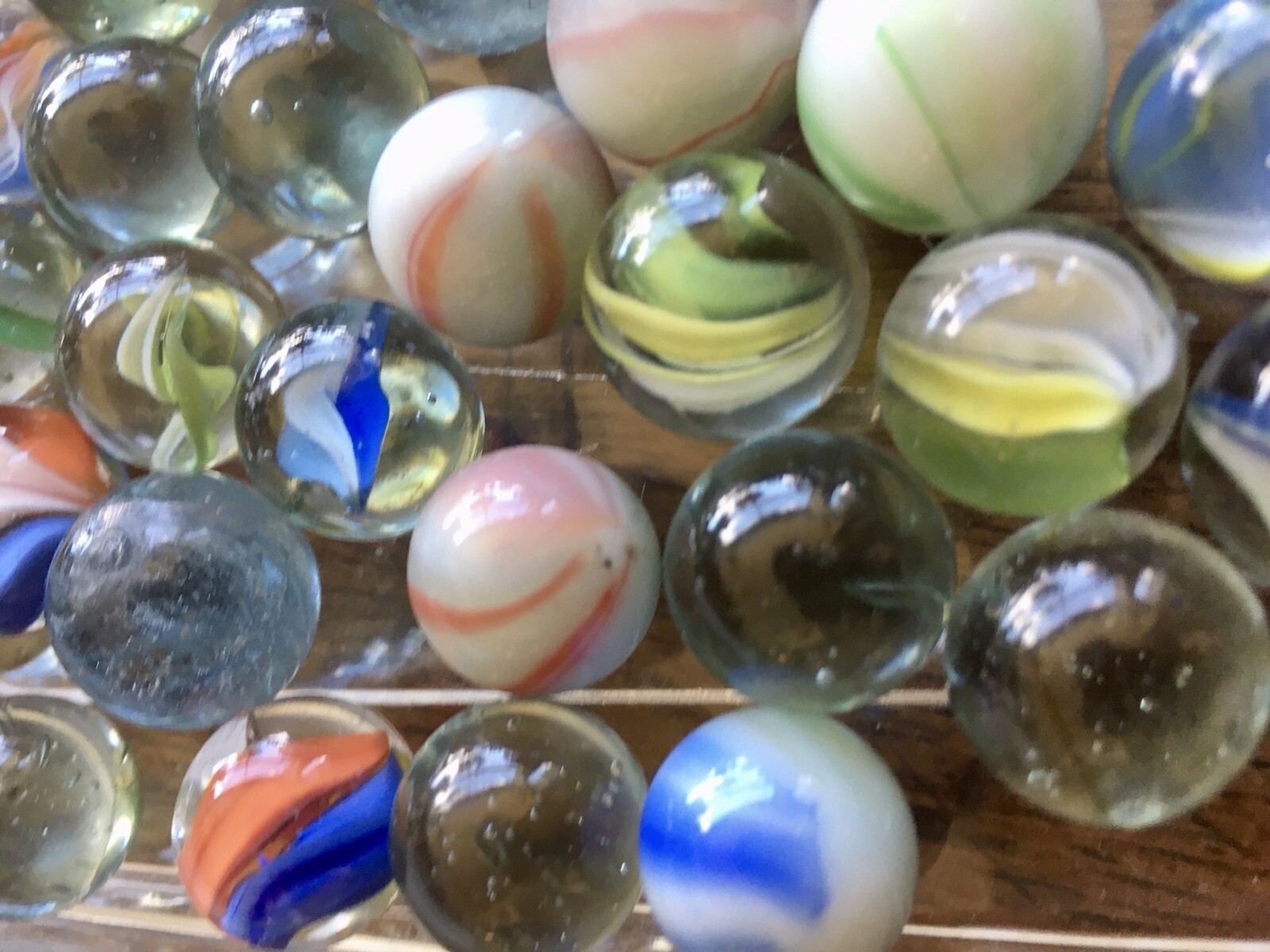 Vintage Marble Lot 52 pieces Peltiers & Good Assortment 1930’s-1940’s w Shooter