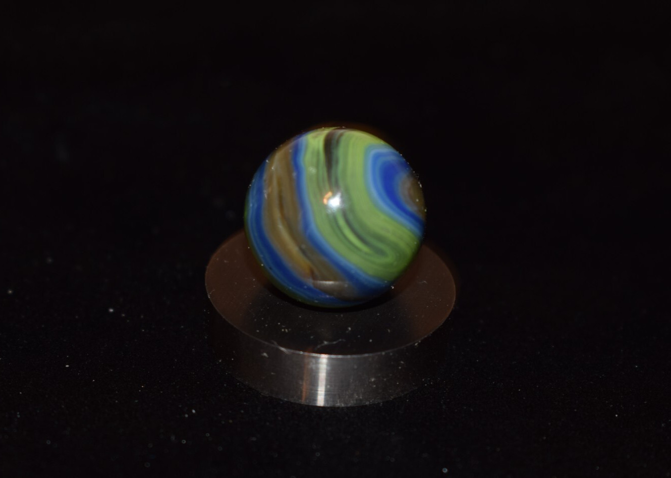 💥JABO💡Electric🔵🟢Colors Unique👃Snotty Base Style Marble, size ” .703″MINT
