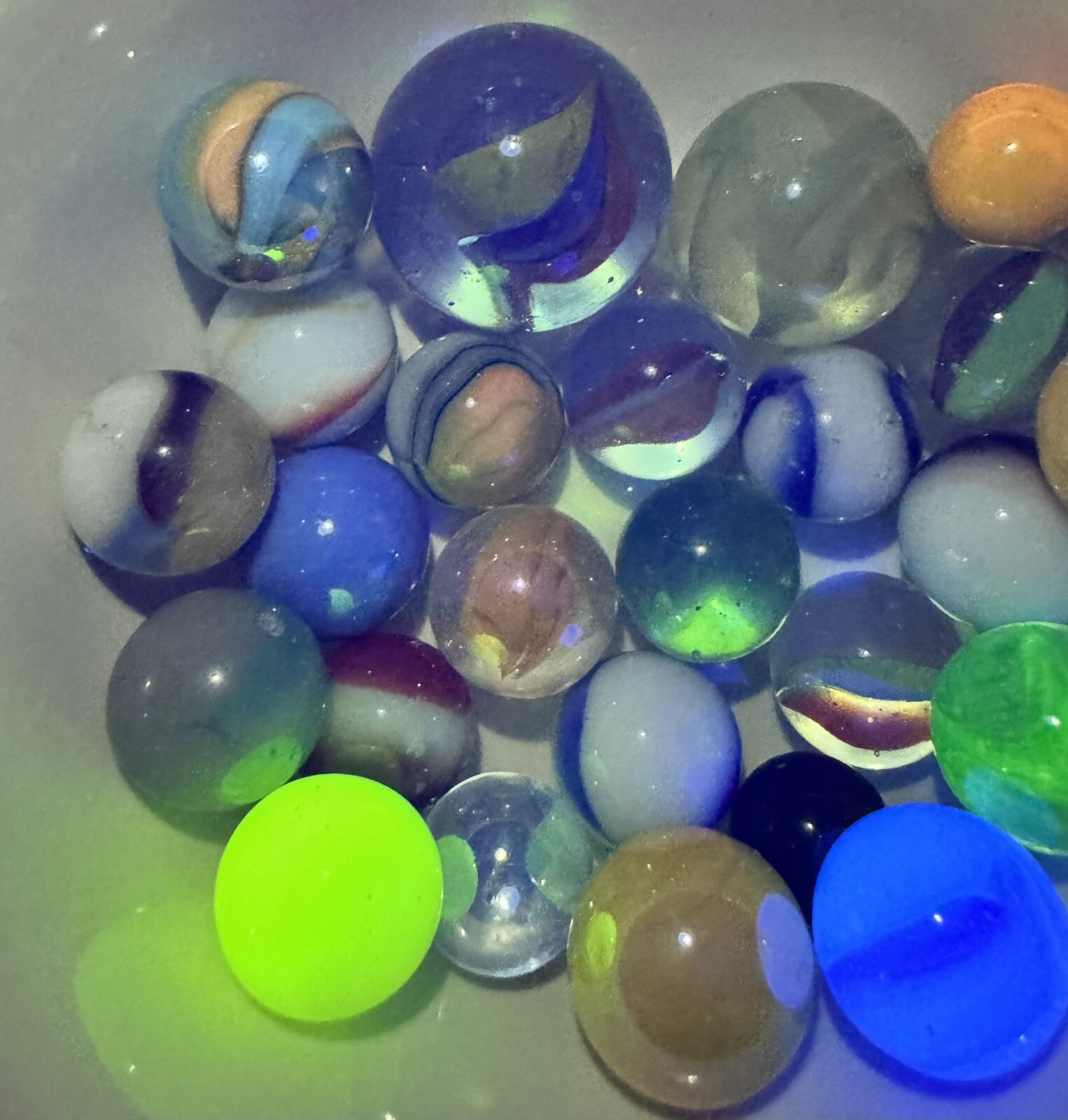 Vintage Marble Lot Of MARBLES UV Reactive Cadmium Uranium Lot #77