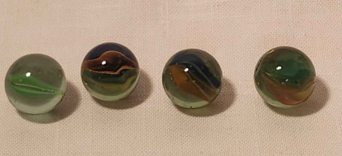 8 Vintage 1″ Glass Cats Eyes Marbles – Single & Multiple Color Veins