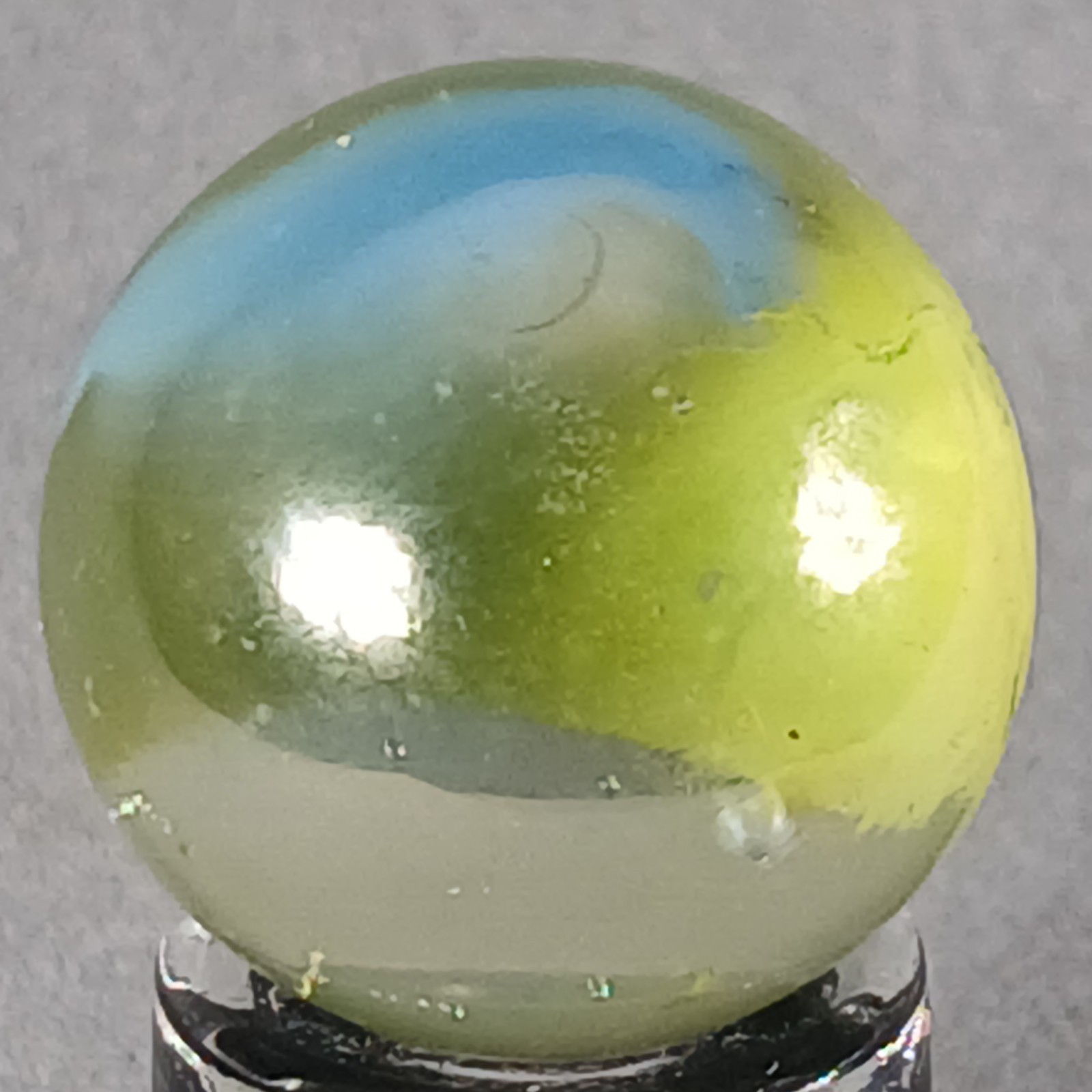 Vintage Iridescent Patch And Ribbon Marble .62 Inches Near-Mint Condition