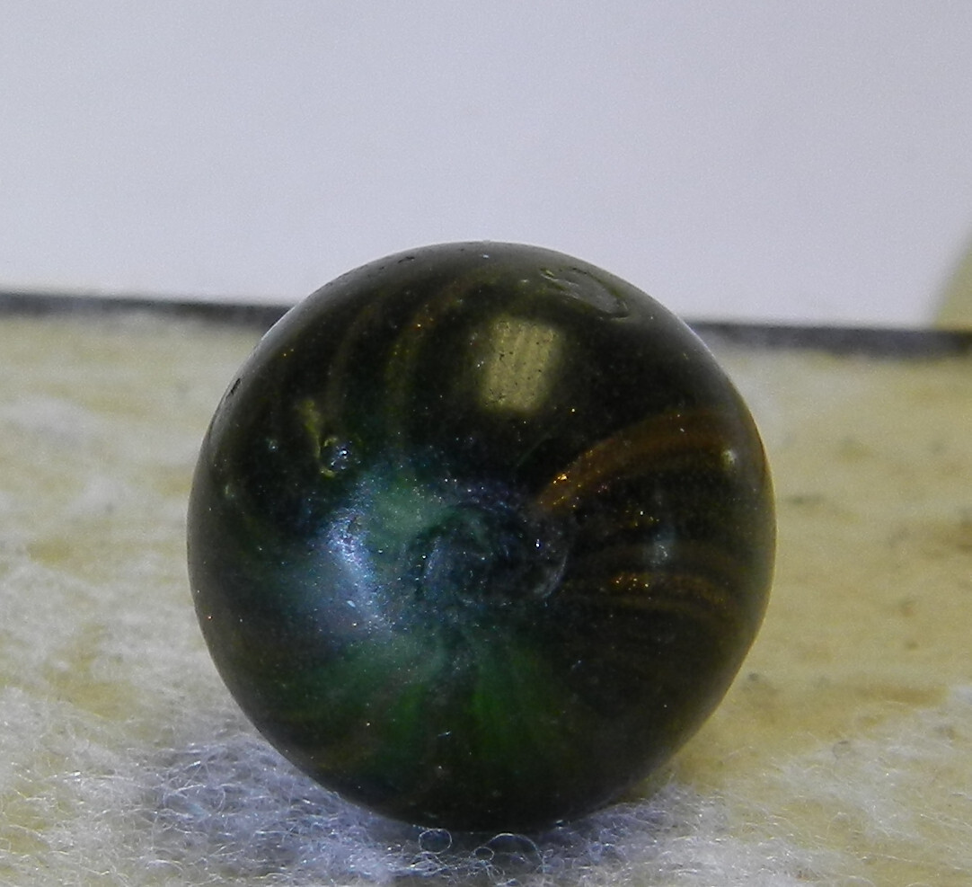 #16143m Vintage Dark Green German Handmade Mist Lutz Marble .65 Inches
