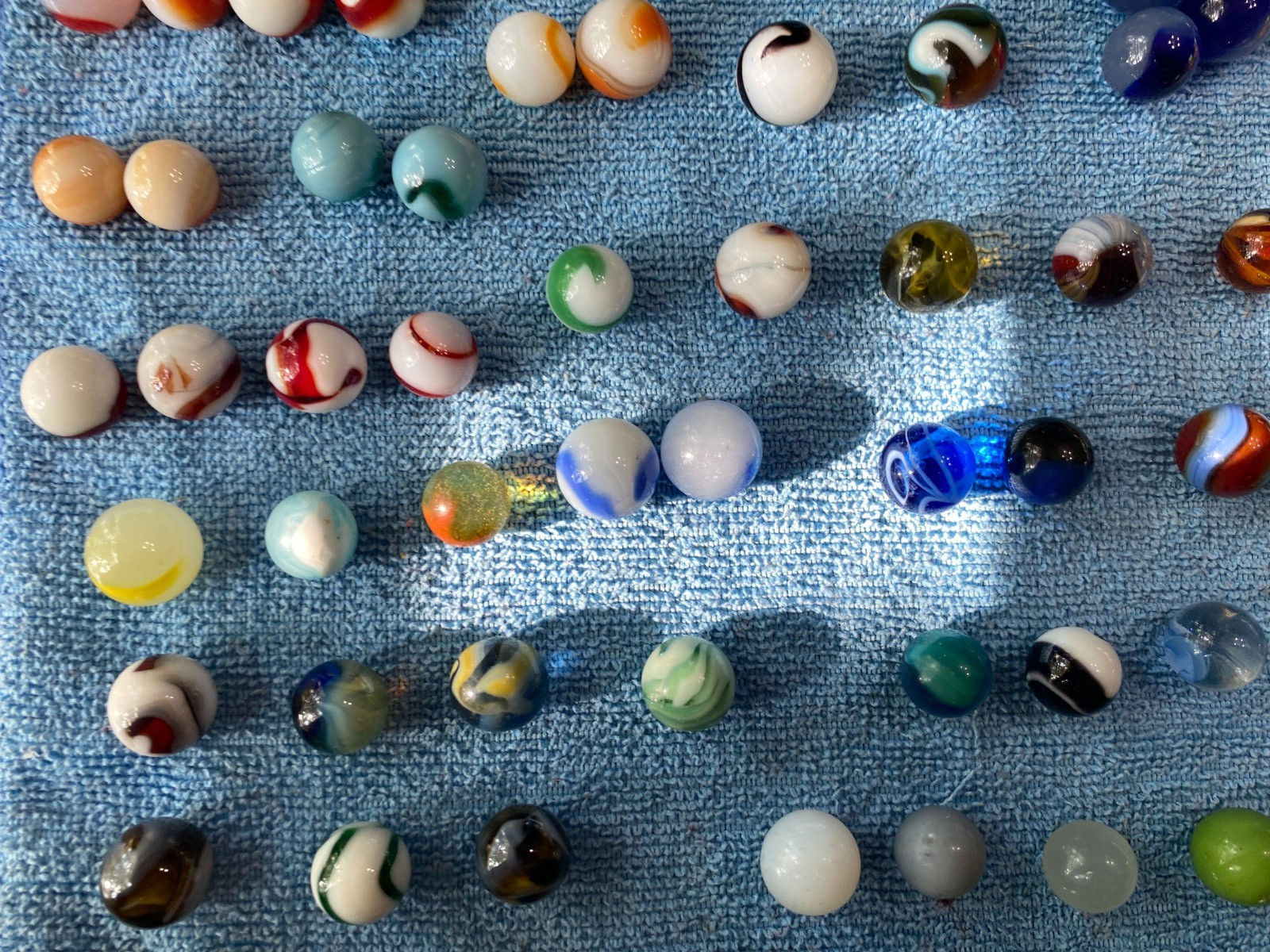 Vintage Lot of 108 Marbles Various Makers Moss Agates Patches Swirl etc