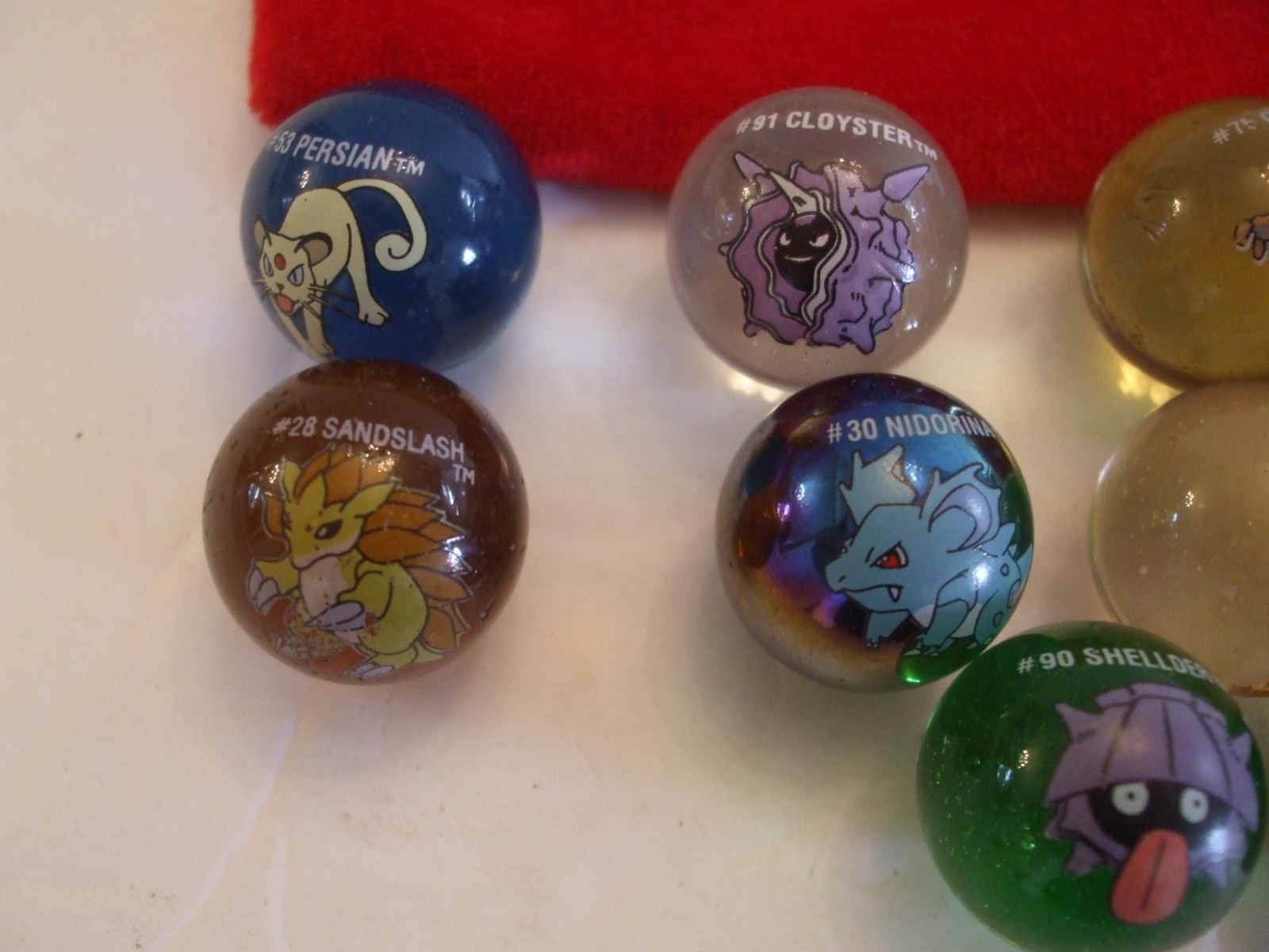 Lot of 20 Pokemon Collectors Marbles with #68 Machamp & #106 Hitmonlee Pouches