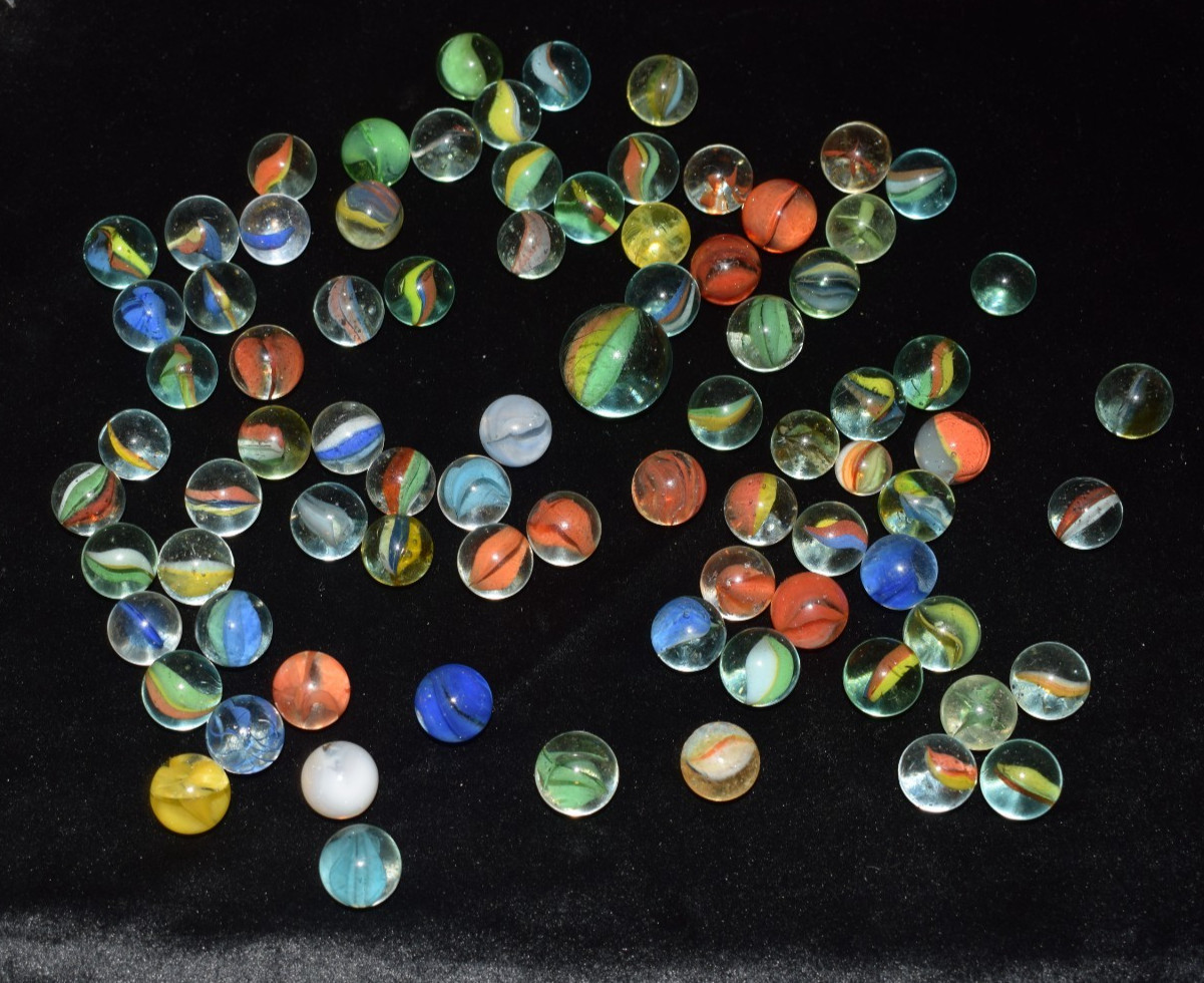 🐯➖⏩ Vintage Mixed 🐱🐯🦁Cat’s Eye Marbles lot of 75 size .625″=16mm MINT