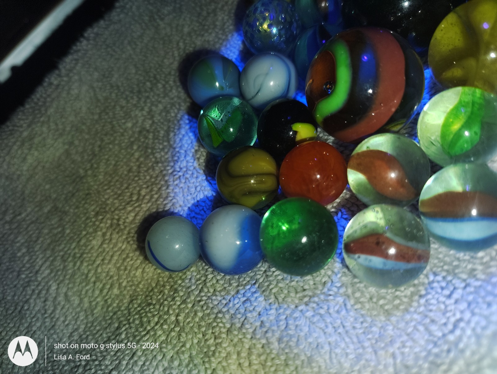 Vintage Marble Lot 35 Glass Marbles 4 Shooters 1.5″ Shooter Swirls Cat’s Eyes