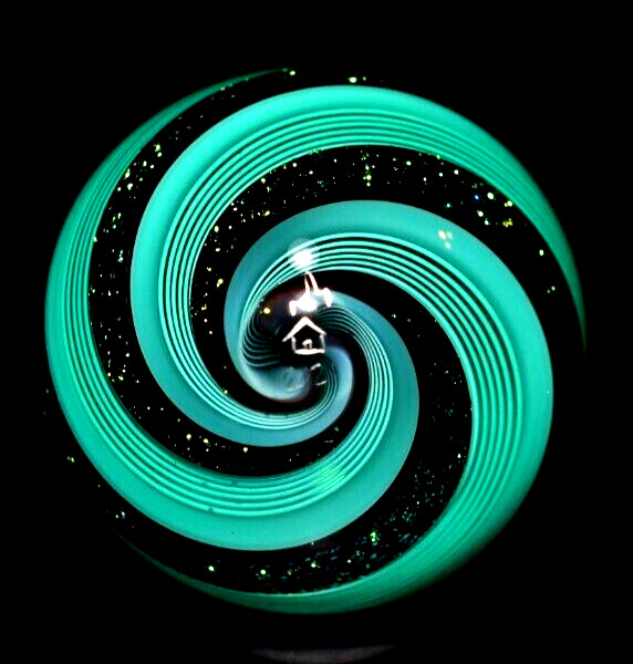 HOT HOUSE GLASS MARBLE/1.198″-SPEARMINT BANDED FINE LINER # 938-GREEN DICHROIC