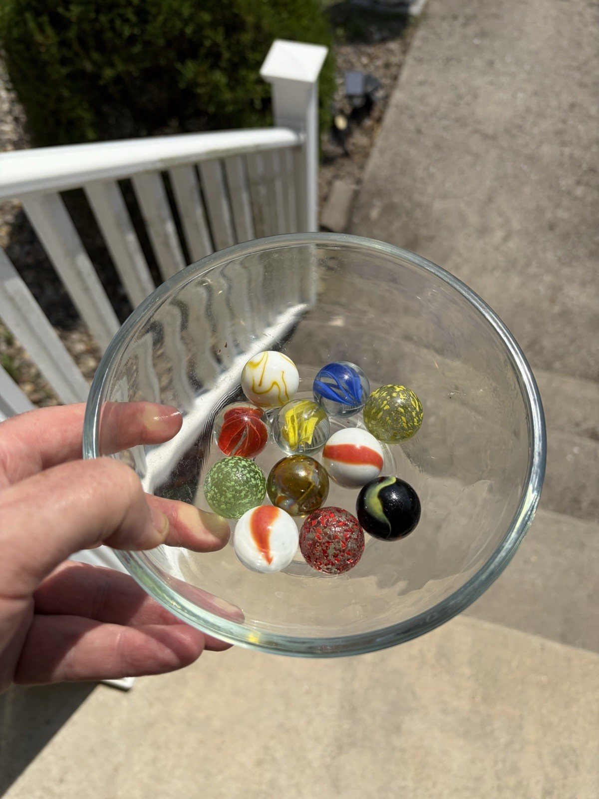 11 Shooters Lot Marbles Black Yellow Red Blue White Green, Frit Great Condition
