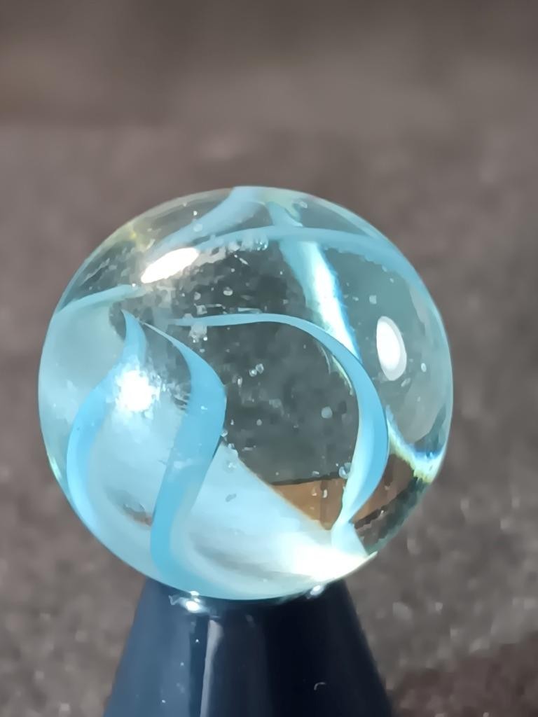 5/8″ Vitro Agate Robin’s Egg Blue Caged Cat Eye Near Mint Serious Marble A960