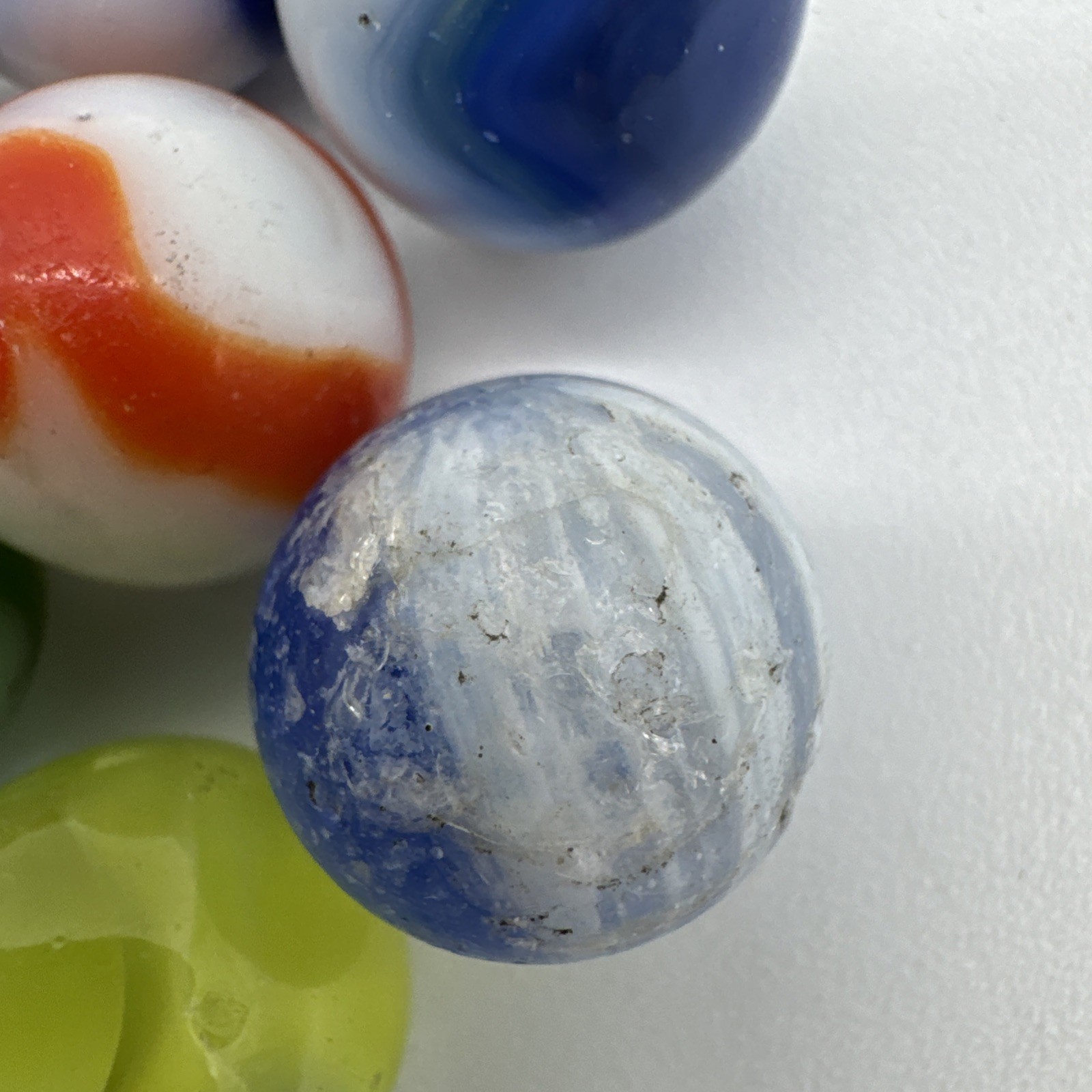 (71) Vintage Akro Agate? Swirl Glass Marble Marbles Various Makers Lot