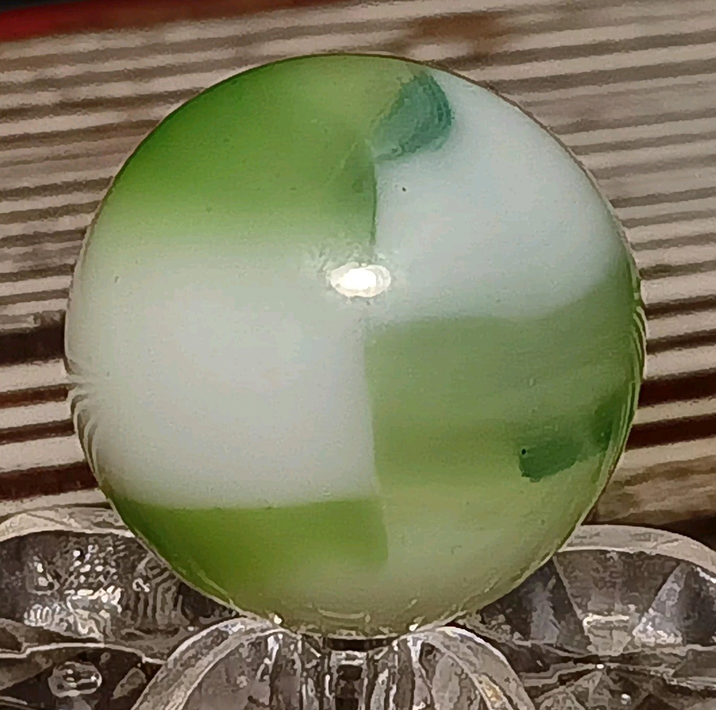 Marble King Rainbow Marble. HTF Type. Transparent Grasshopper. 5/8″ Mint. Glower