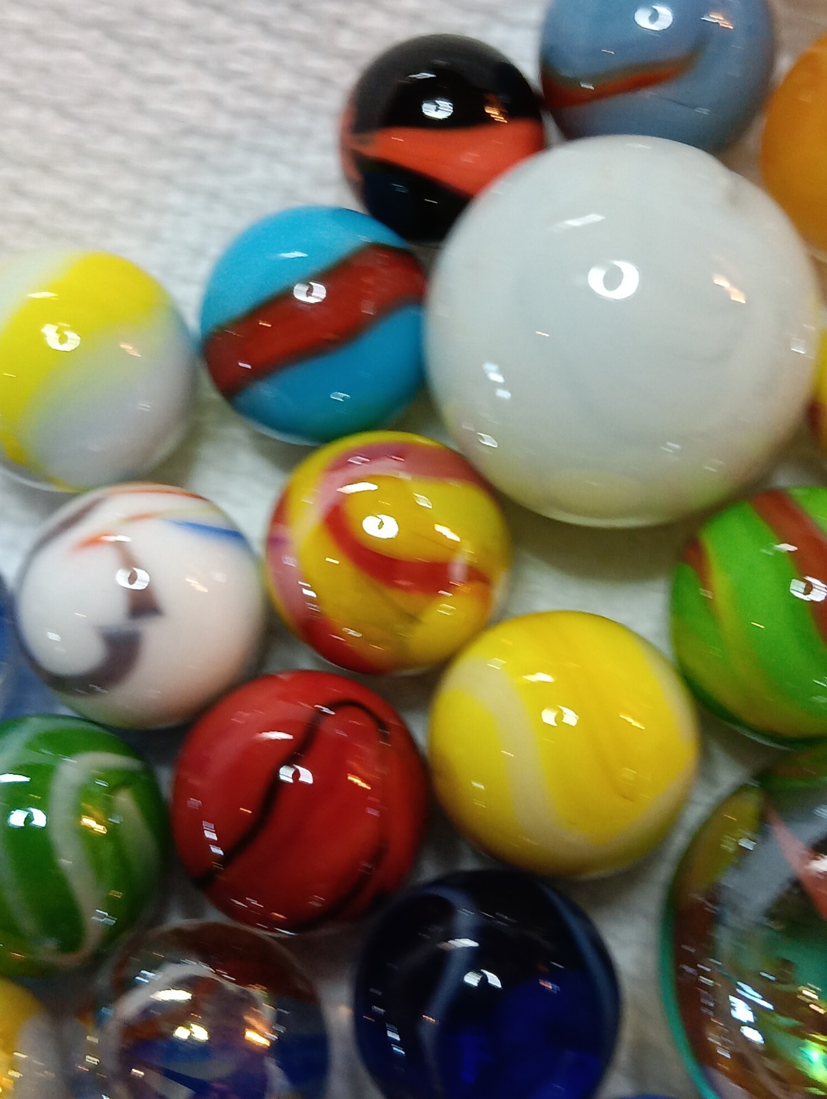60 Marbles Assortment Of New And Old. Pictured Marbles Are What You Will Receive