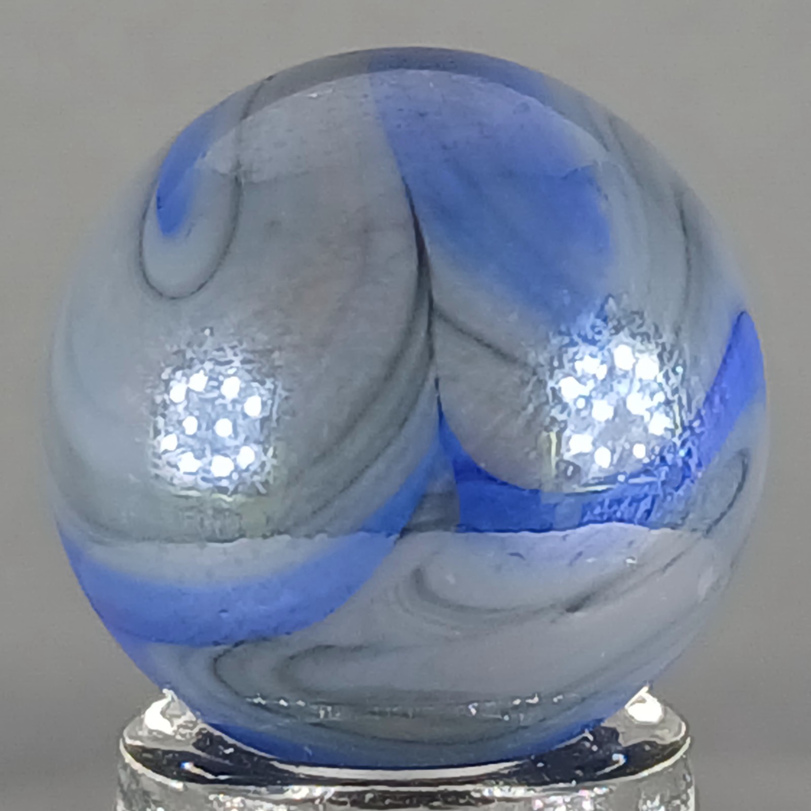 Vacor Alien Marble .61 Inches Near-Mint Condition Combined Shipping