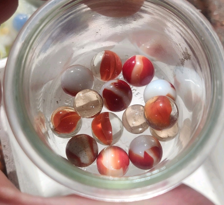 Red White Orange Clear Swirl Machine Made Glass Toy Marbles Lot Ages 8-11 & 12+