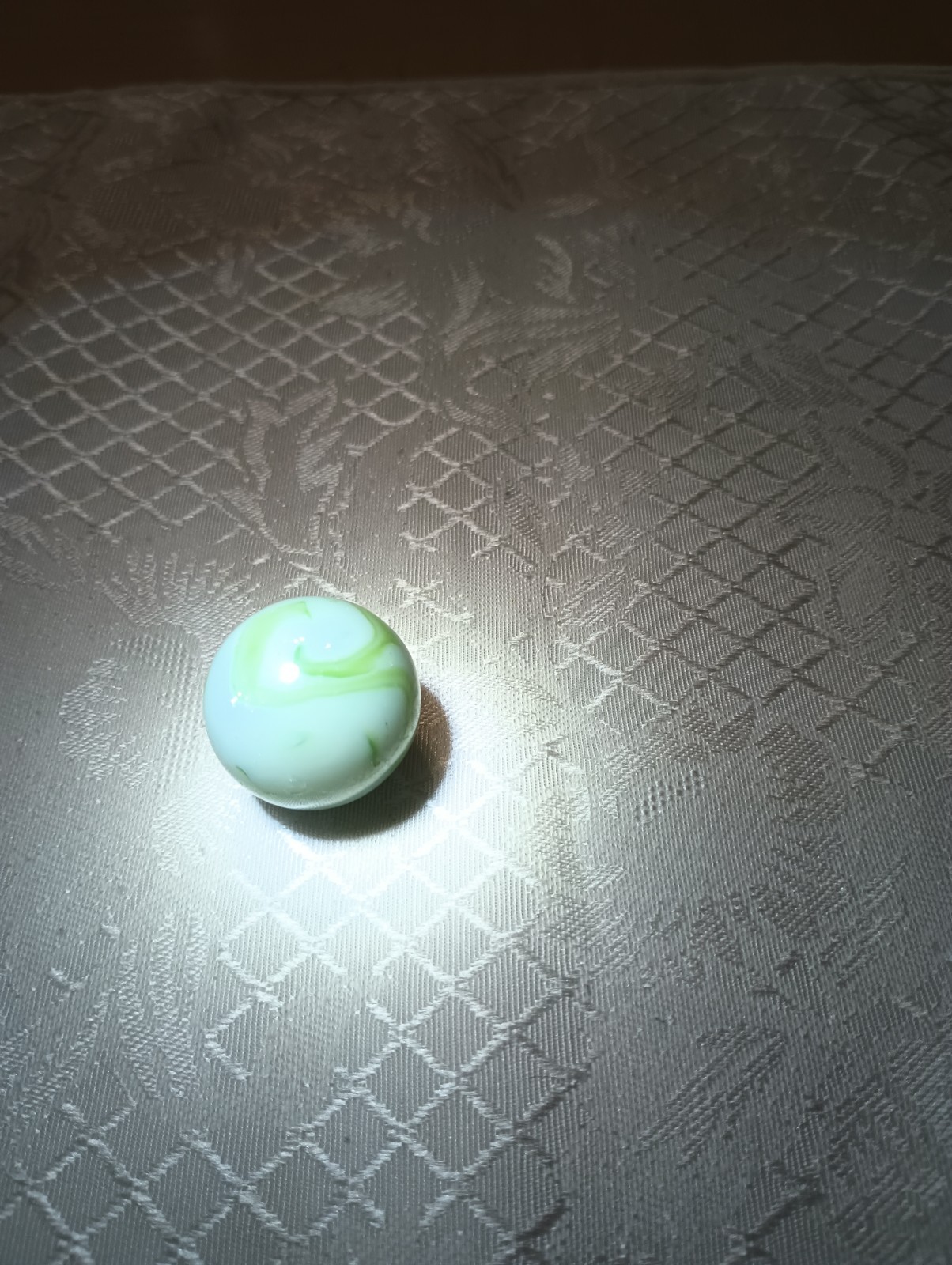 Vintage 1 Inch Opaque Green Marble Shooter Swirl Collectible