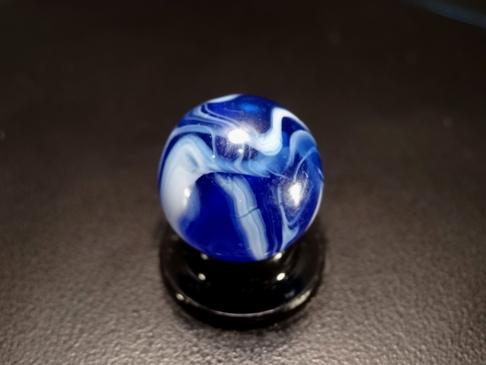 CHRISTENSEN AGATE DEEP COBALT BLUE STUNNING