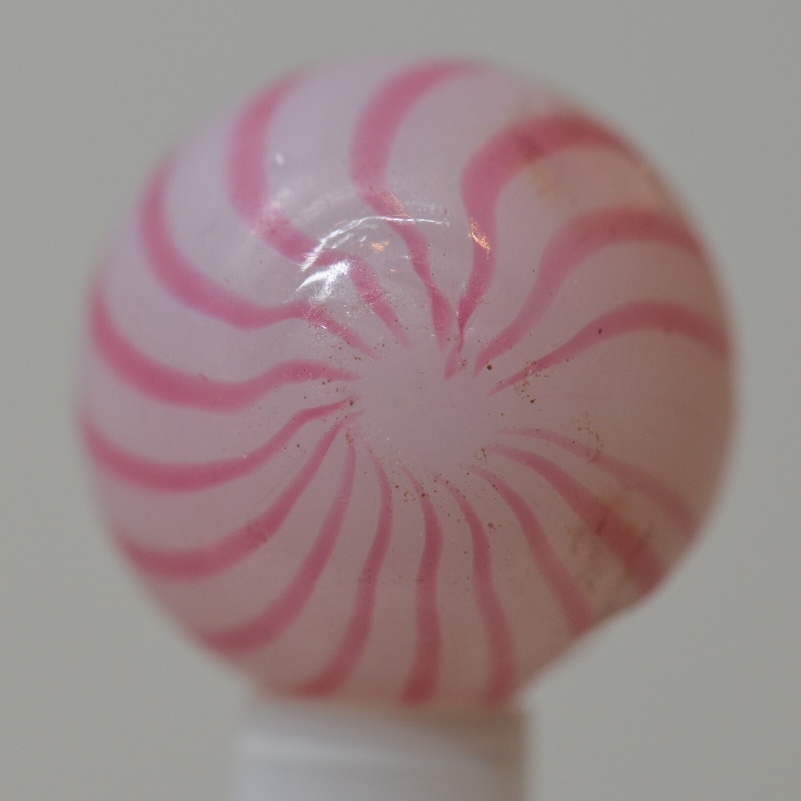 Handmade Pink Clambroth Marble, 11/16 in, Good+, Chip, Germany, 1860-1920, S1450