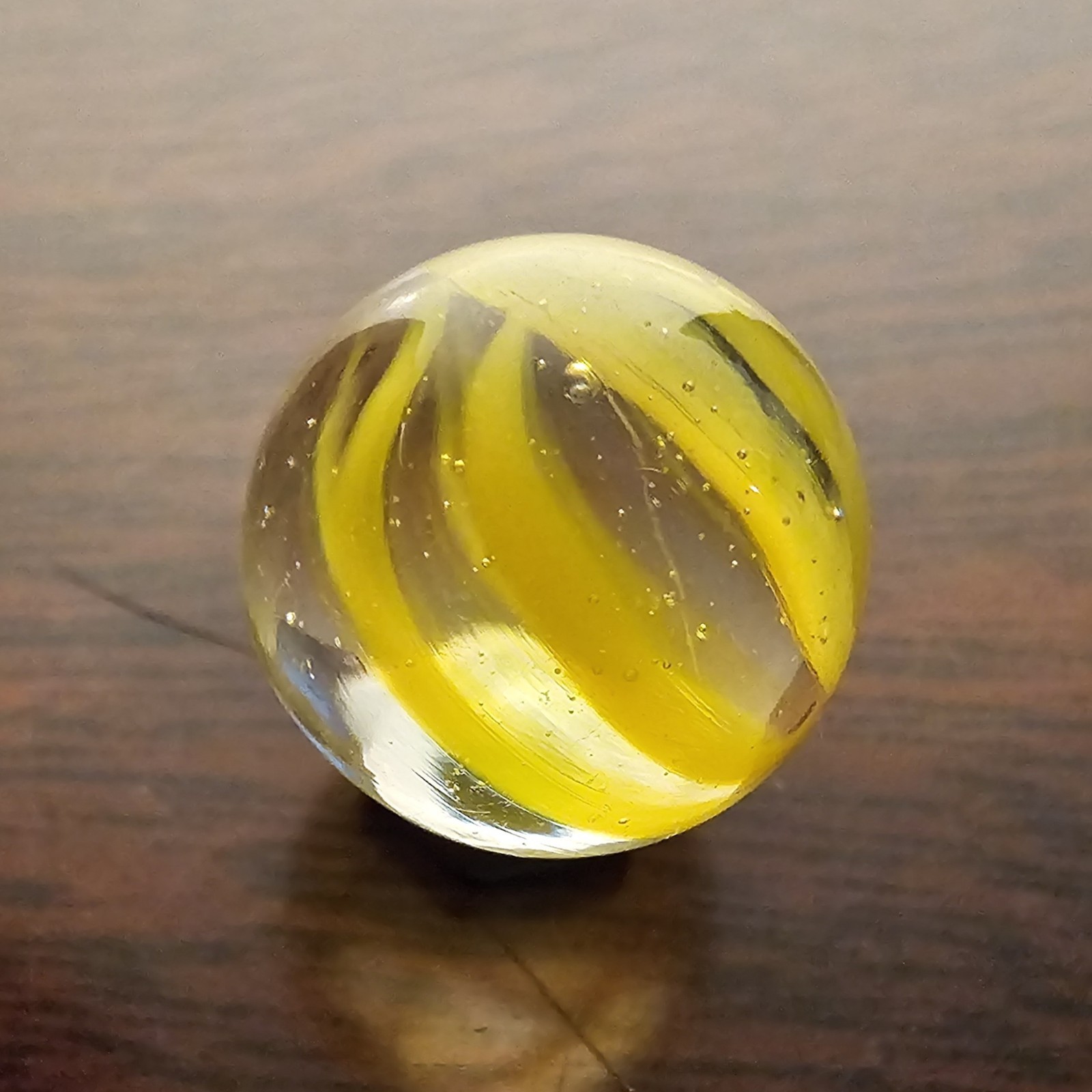 Vintage Vacor Gold Spaghetti Ribbon .593″ Glass Marble