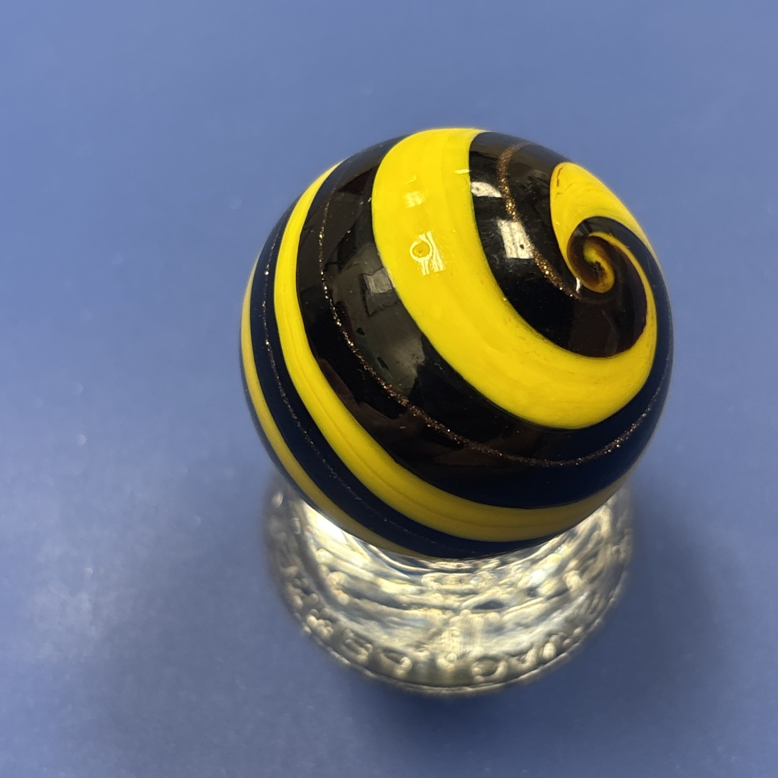 Stunning contemporary swirl marble #923