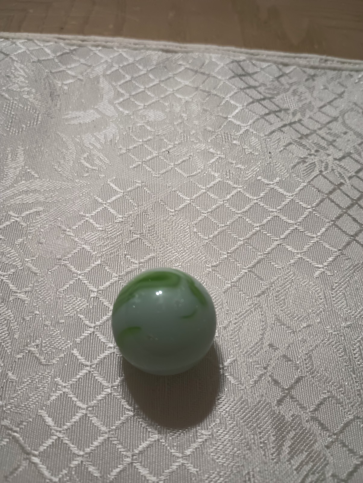 Vintage 1 Inch Opaque Green Marble Shooter Swirl Collectible