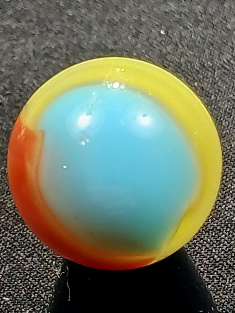 Vitro .56″ Robin’s Egg Yellow Dark Orange Tiger Eye Near Mnt Serious Marble A515