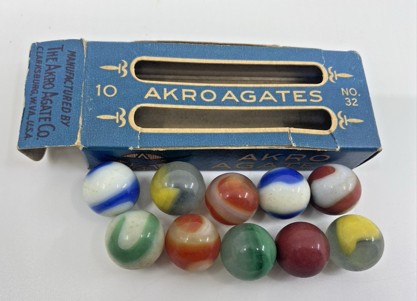 Vintage 1920s-1930s Akro Agate Co. 10 Corkscrews Marble Box No 32 Rare USA