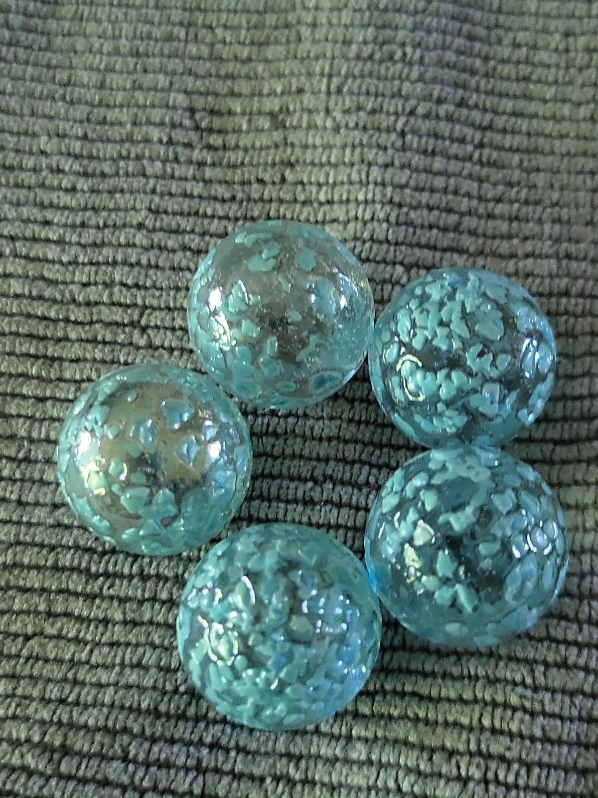 Lot Vacor Marble Princess lll Transparent Baby Blue Frit Speckle 5/8″ Marbles