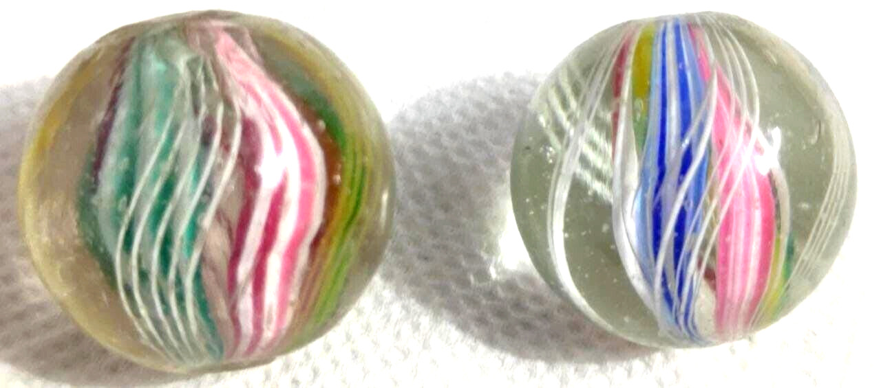 TOY 2 MARBLE peppermint ribbon 4 divided core , caged 4 panel sequence threads