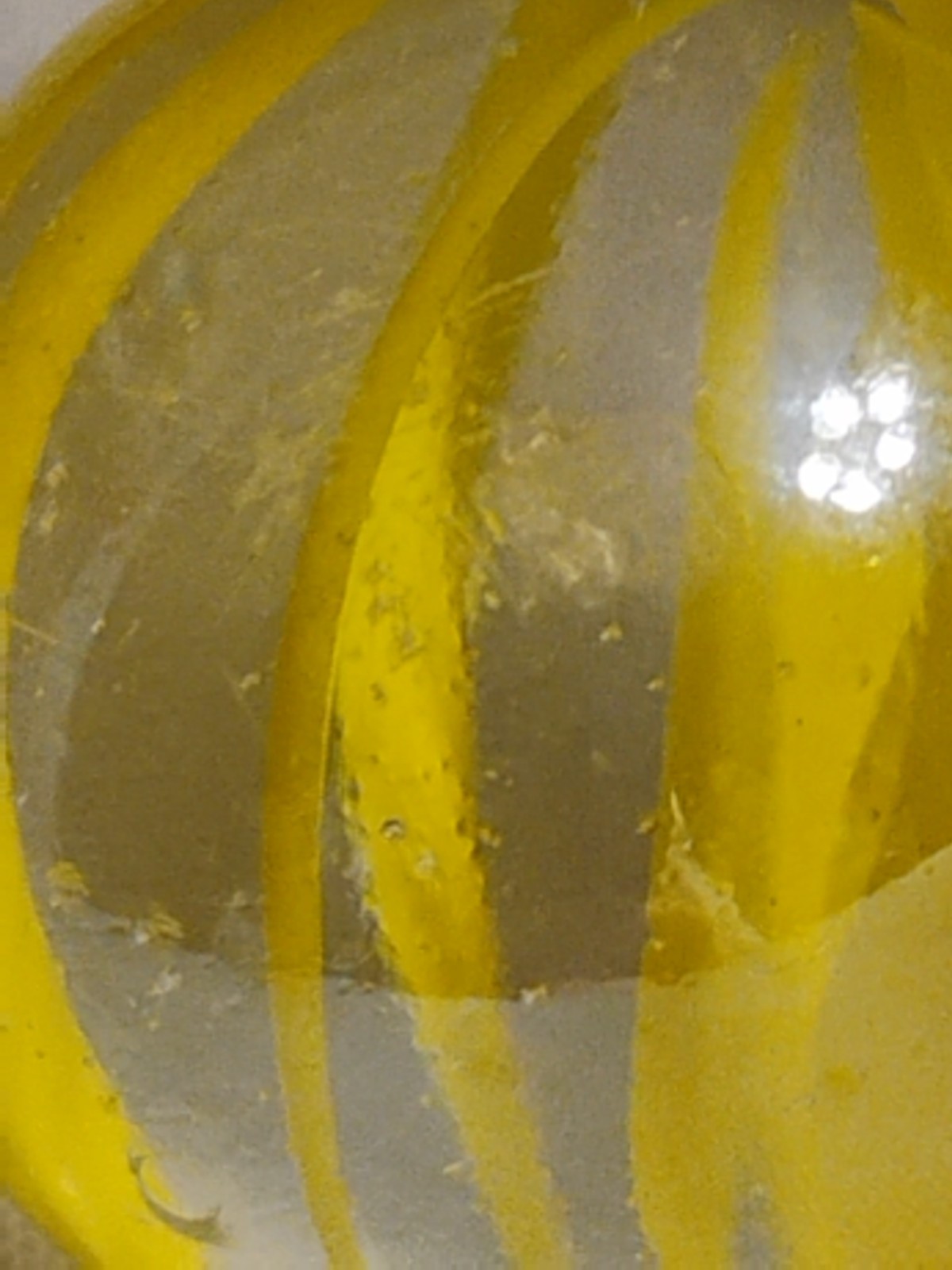 Vintage .98 Peltier Vitro Foreign 8 Vein Yellow Caged Cat’s Eye Shooter Marble?