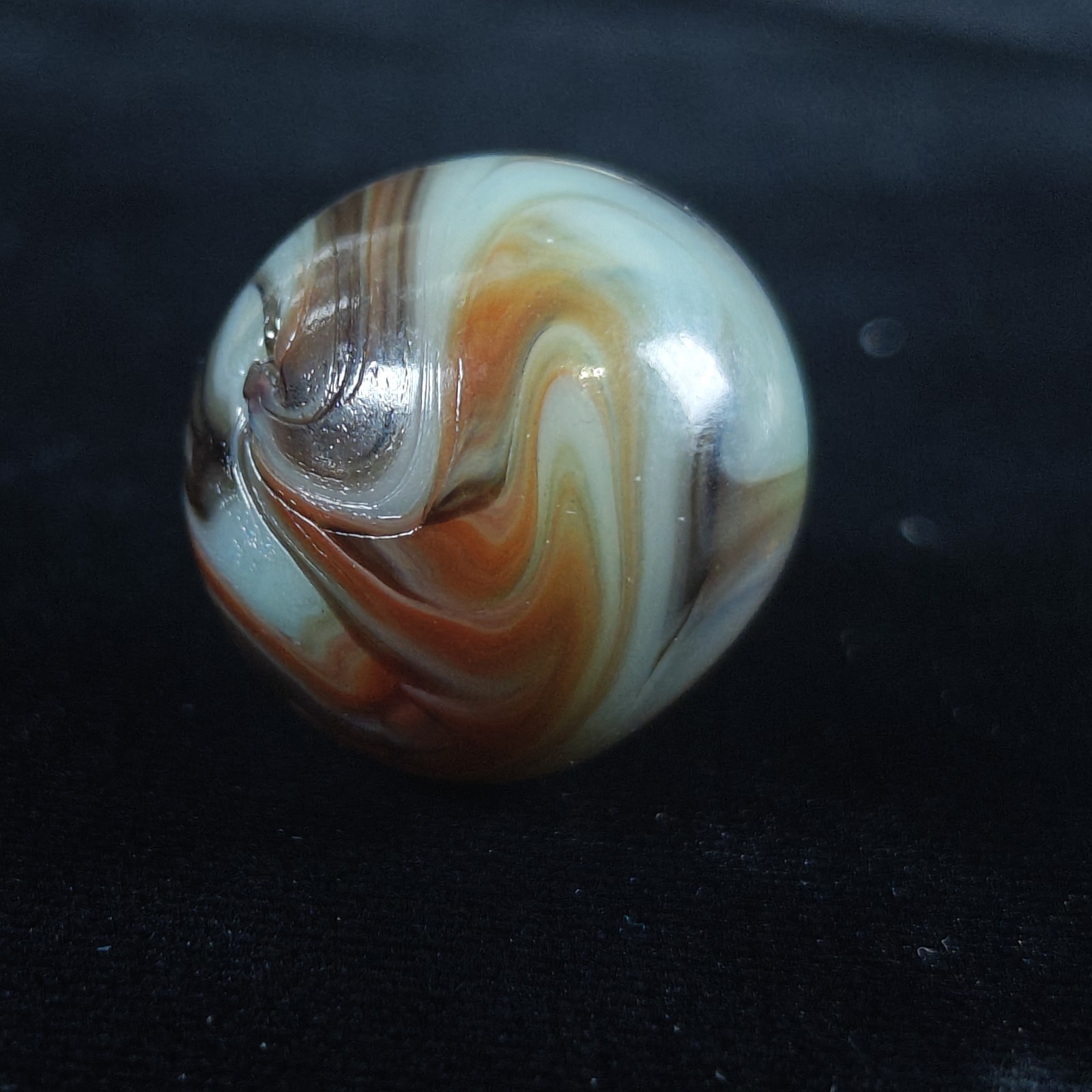 Vintage Marble – Champion New Old Fashioned Swirl Shooter .83″