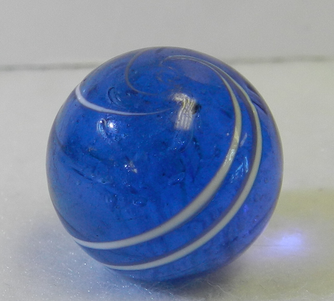 #17133m Very Nice .73 In German Handmade Blue Glass Marble With Inner Ghosting