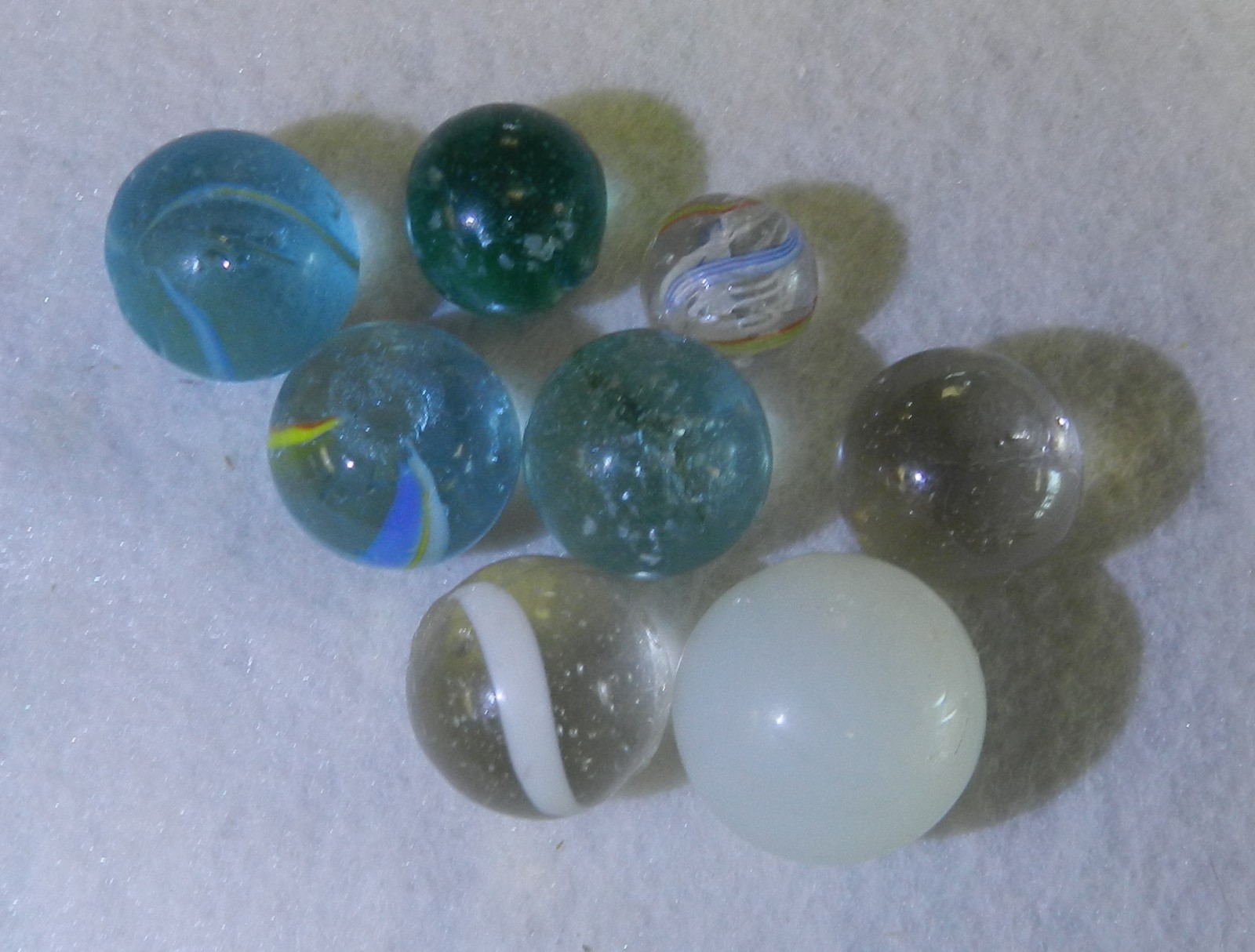 #19937m Vintage Group or Lot of 8 German Handmade Marbles .49 to .82 Inches