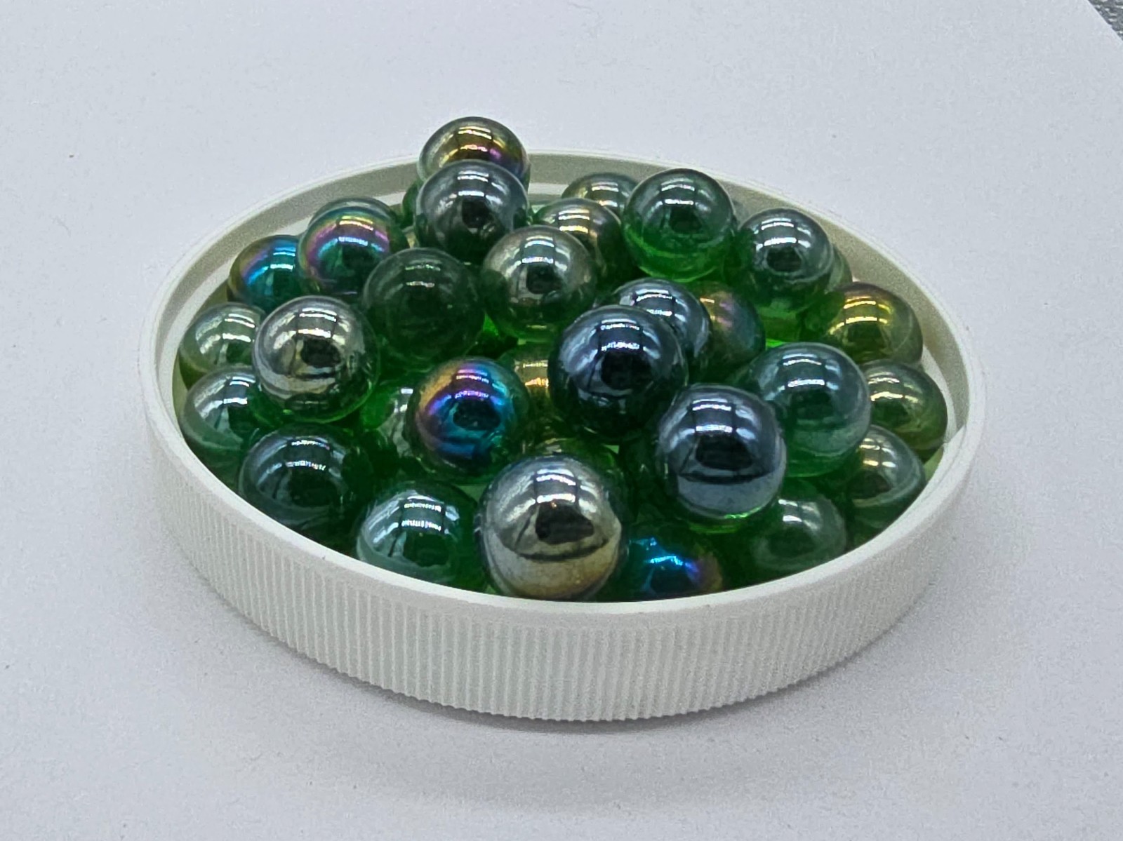 Vintage 14mm “Luster Green” Pack of 25 Player Glass Marbles (~9/16 inch) –