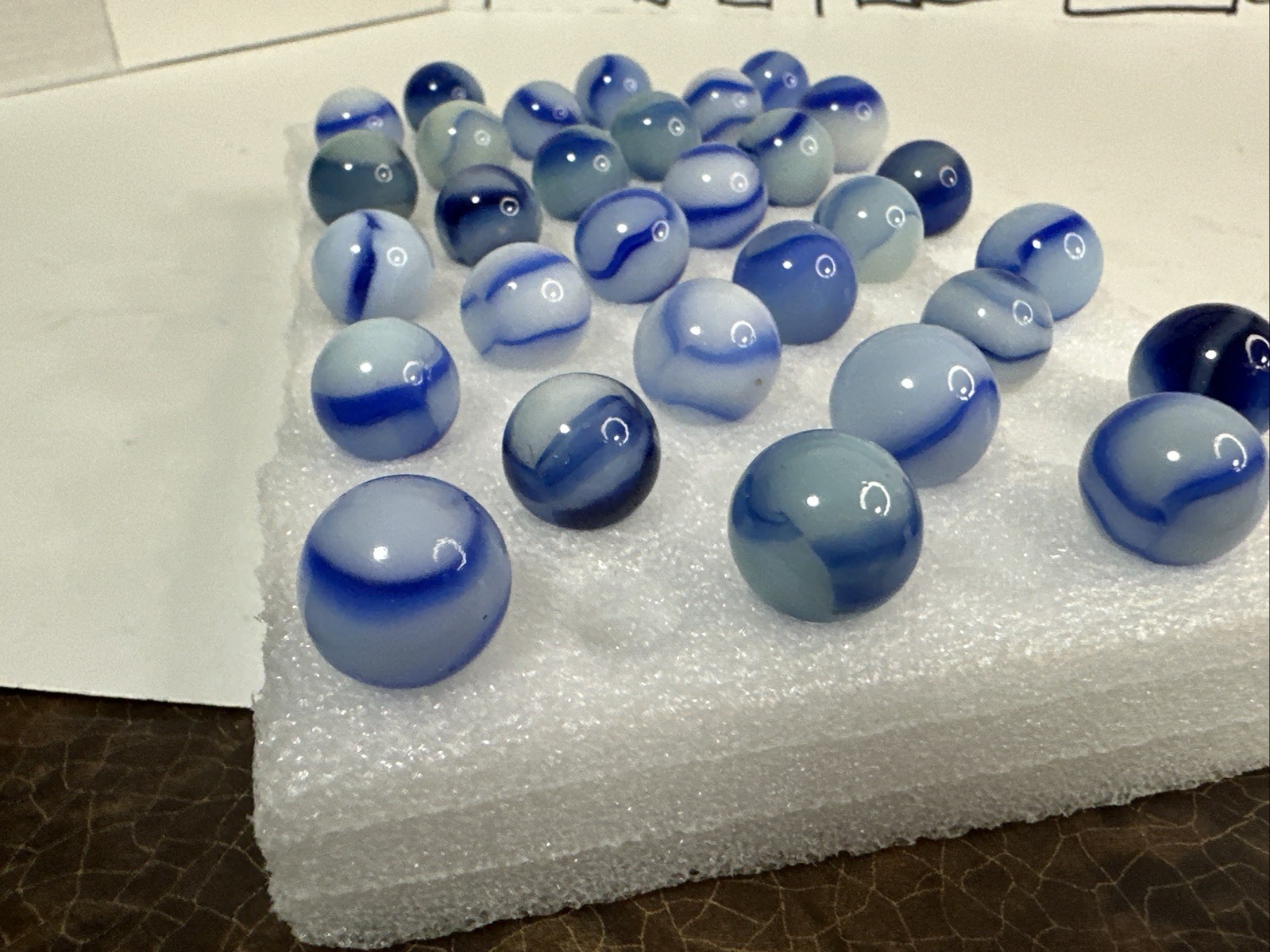 109 Lot Of 30 Vintage Peltier Rainbo Marbles!